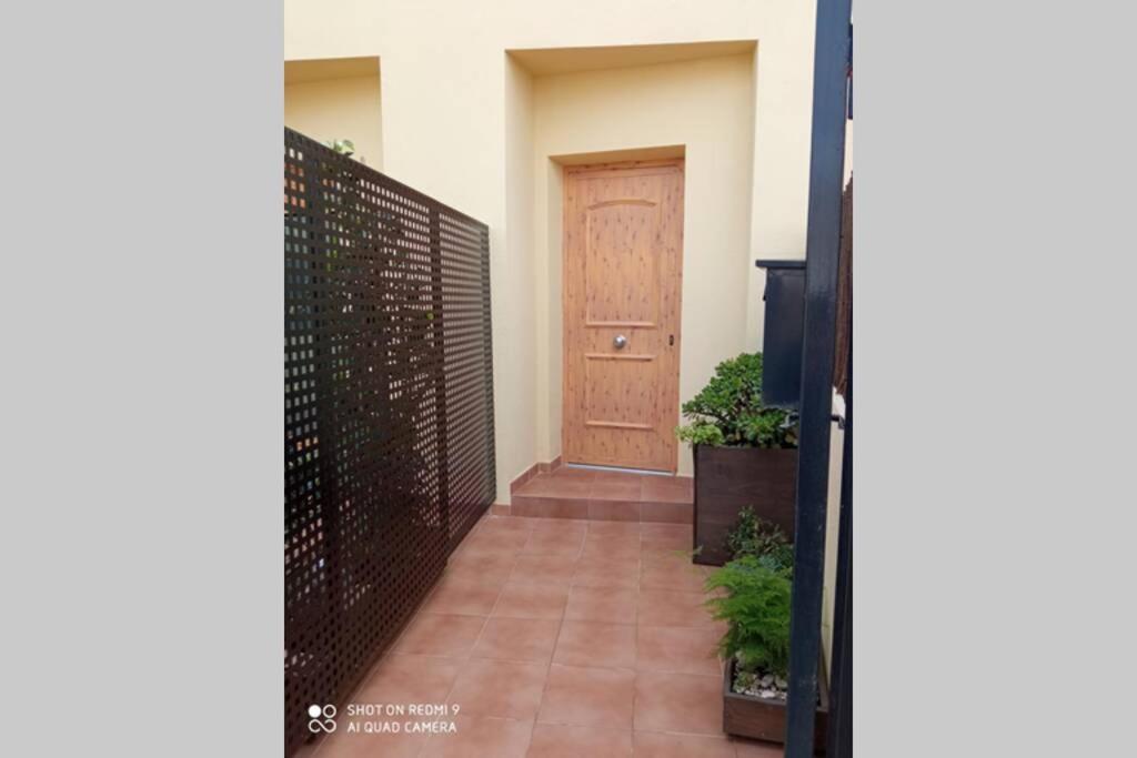 Loft Alquiler Alcalali Apartment Bagian luar foto